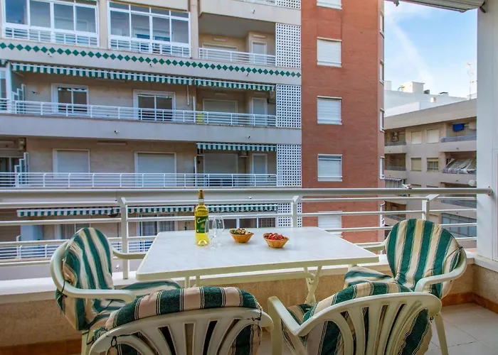 Awesome Apartment In Santa Pola With Kitchenette